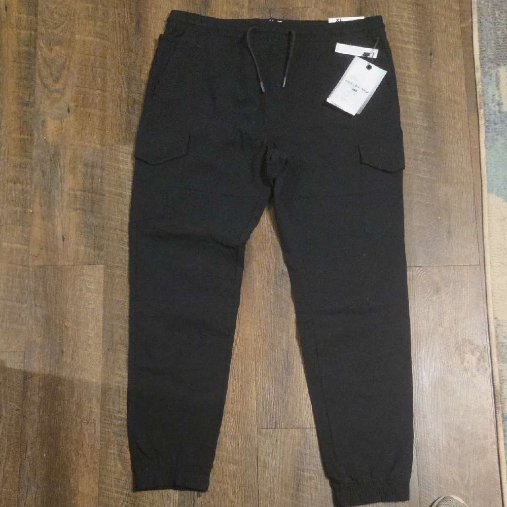 Men's Black Cargo Jogger Pants with Drawstring Waist
